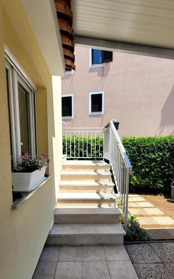 Apartmani Sojka Rovigno Esterno foto